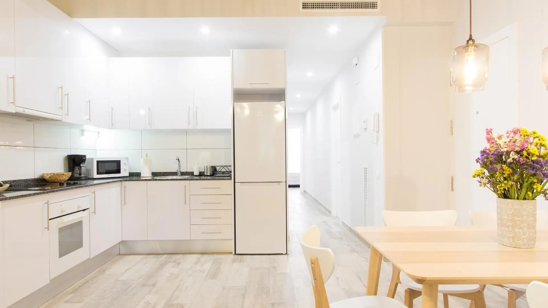 Novus Homes Barcelona Sants דירה