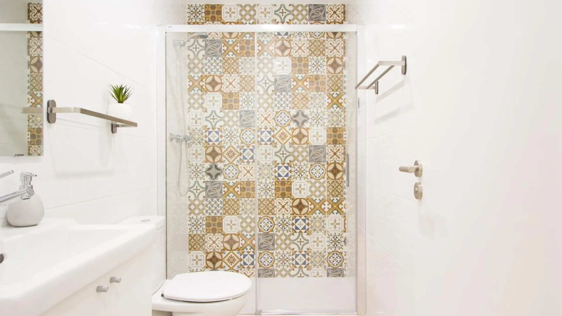 Novus Homes Barcelona Sants דירה