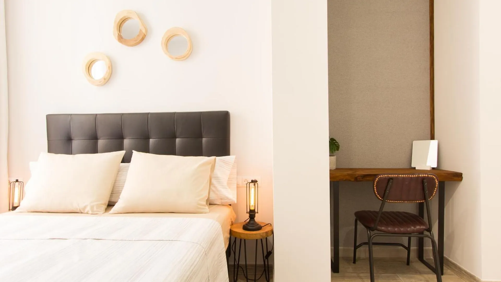 Novus Homes Barcelona Sants 0*,  ספרד